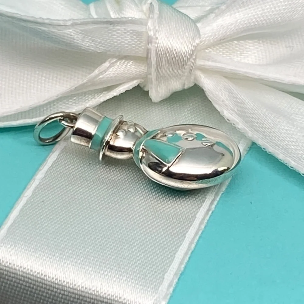 Tiffany & Co Snowman blue enamel scarf charm RARE box pouch 925 NWT